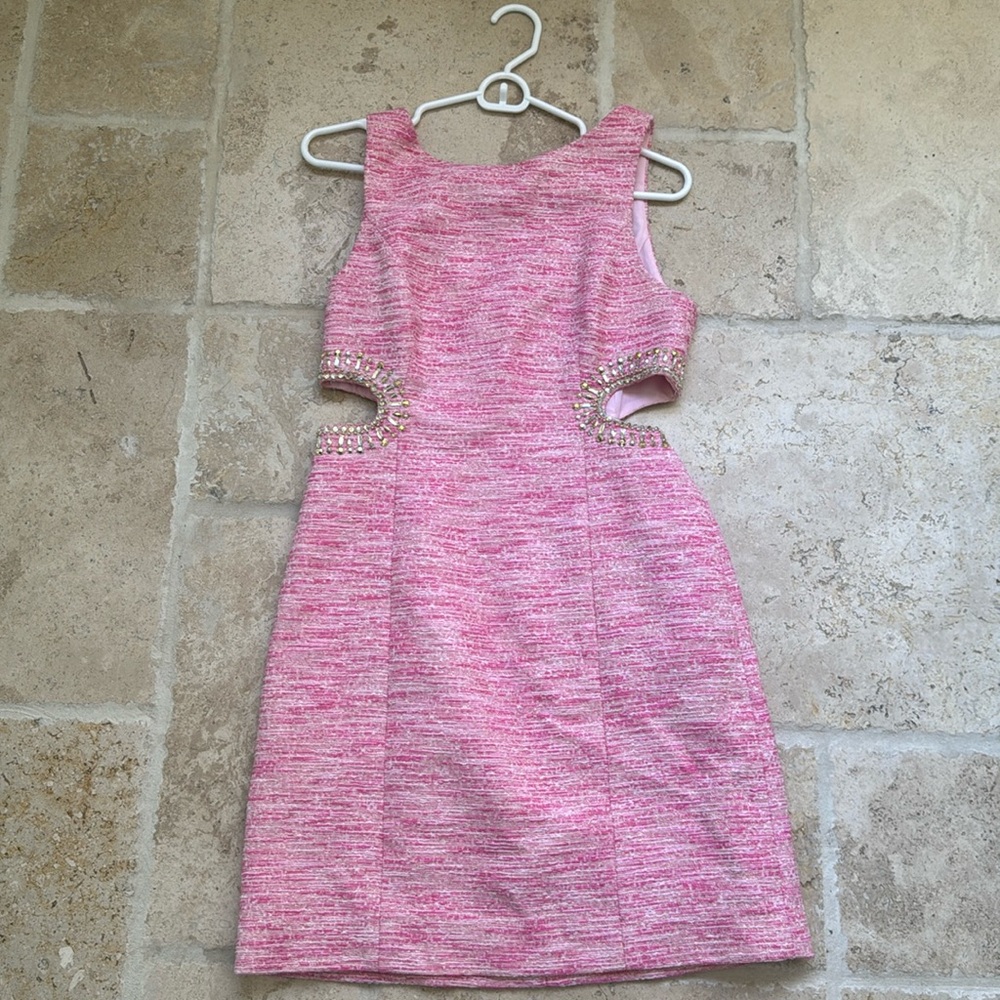 Lily Pultizer dress size 4 never worn